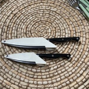 2 vintage pampered chef knives in sharpening cases 3” and 5”